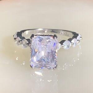Radiant Cut 925 Silver Engagement Ring Faux Diamond Size 8